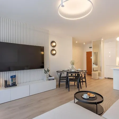 アパート White Space Am By Interhome シフィノウイシチェ